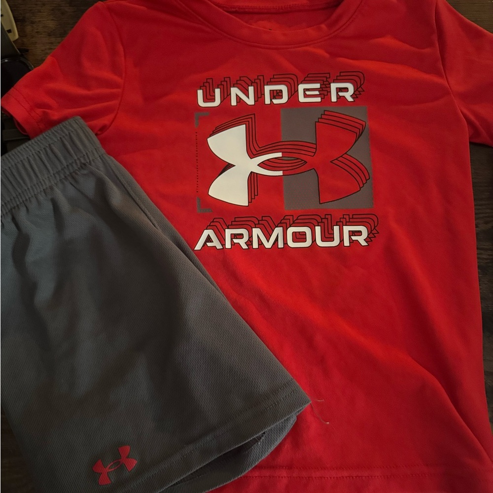 Under Armour Vibrant Red Tee and Charcoal Shorts